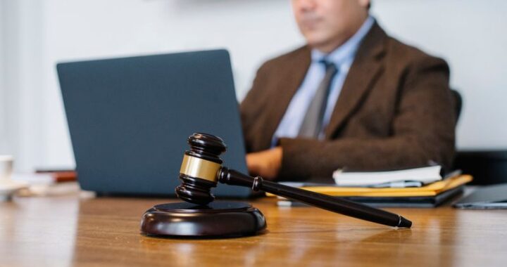 Law and Policy Gavel